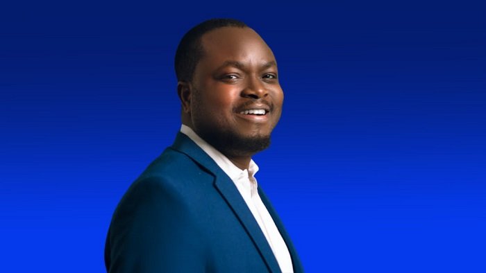 Dr Okeleji