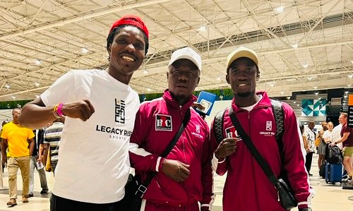 Coach Carl Lokko (middle) with John Laryea (right) and Mubarak Yusif Nanor