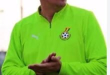 Coach Kim Lars Bjorkegren - Black Queens