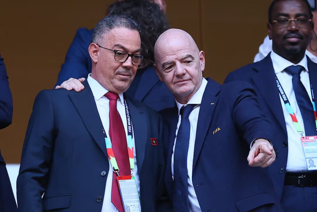 Fouzi Lekjaa (left) with Gianni Infantino