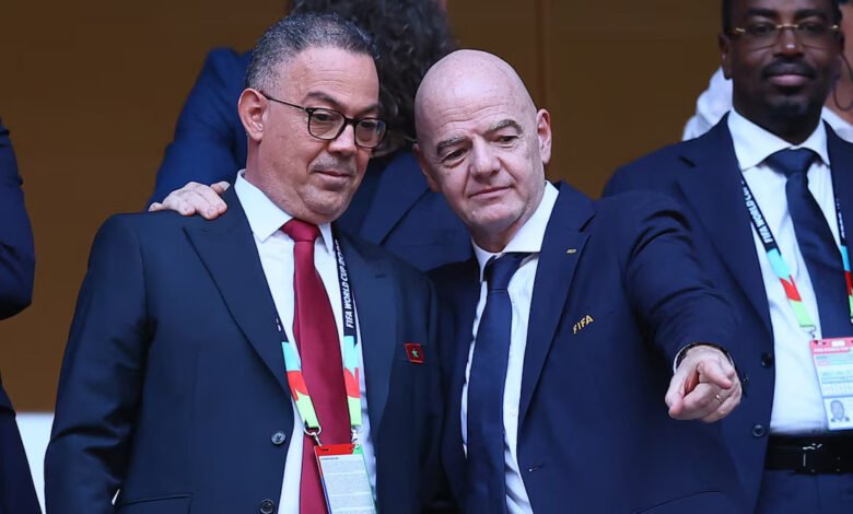 Fouzi Lekjaa (left) with Gianni Infantino