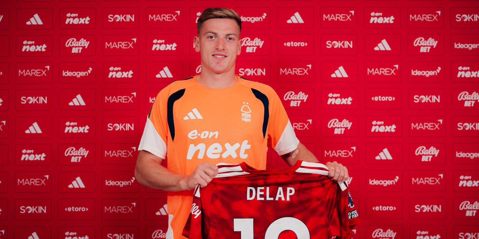 Delap joins Forest in club-record deal