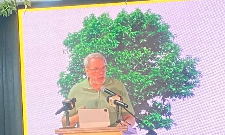 Mr Blewett (inset) adressing the participants at the launch of the MTN sustainability month