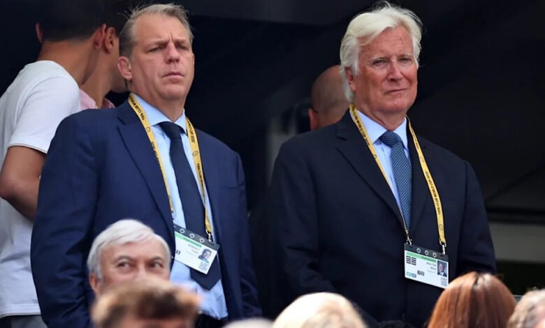 Todd Boehly, Chairman of Chelsea (L) and co-owner Mark Walter