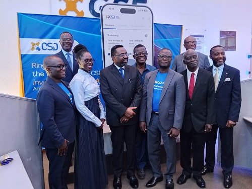 Dr Asiama (fourth from left front row) with Ms Amoah (second from left front row) and other dignitaries during the programme