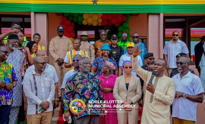 Dr Agyeman-Rawlings (third from right) and Alfred Allotey-Gaisie (second from left) infront of the Osu-Adabraka Zonal Council offices after the commissioning
