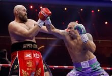 Oleksandr Usyk (right) has fought and defeated Tyson Fury twice 222