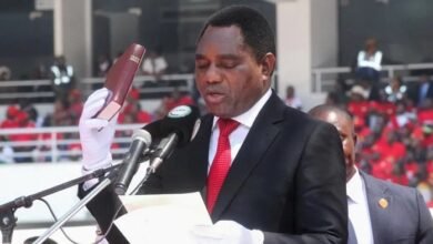 President Hakainde Hichilema taking the oath of office