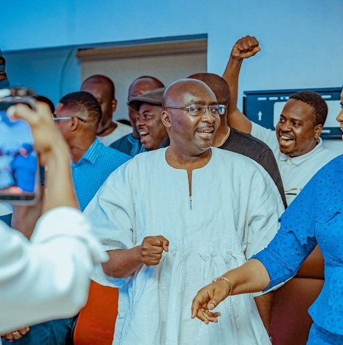 Our intelligence agencies will not be reduced to chasing citizens for insulting me – Dr. Bawumia jabs gov’t