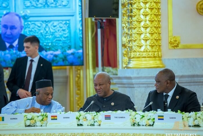 President Mahama (middle) with other Heads of State at the summit