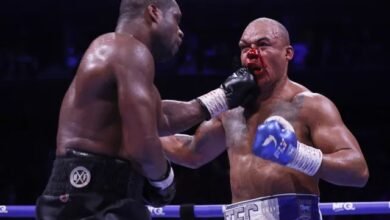 Daniel Dubois (left) left Fabio Wardley bloodied in their first fight