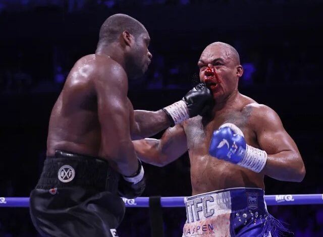 Daniel Dubois (left) left Fabio Wardley bloodied in their first fight