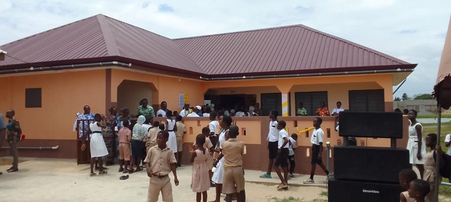 Keta Assembly hands over new KG block to Anlo State Sch