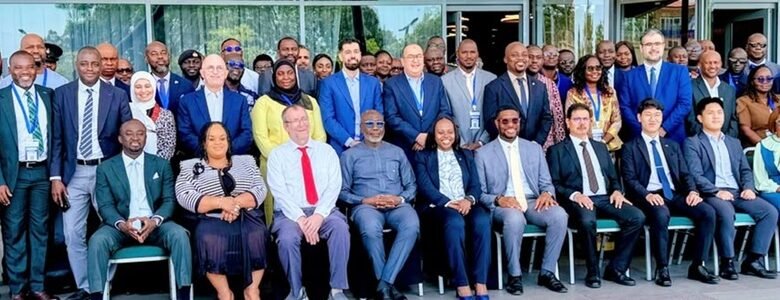 Dr Kamal Deen Ali (seated forth from left) with Mr Merlyn Gaskin (seated fifth from right) and other participants after the session