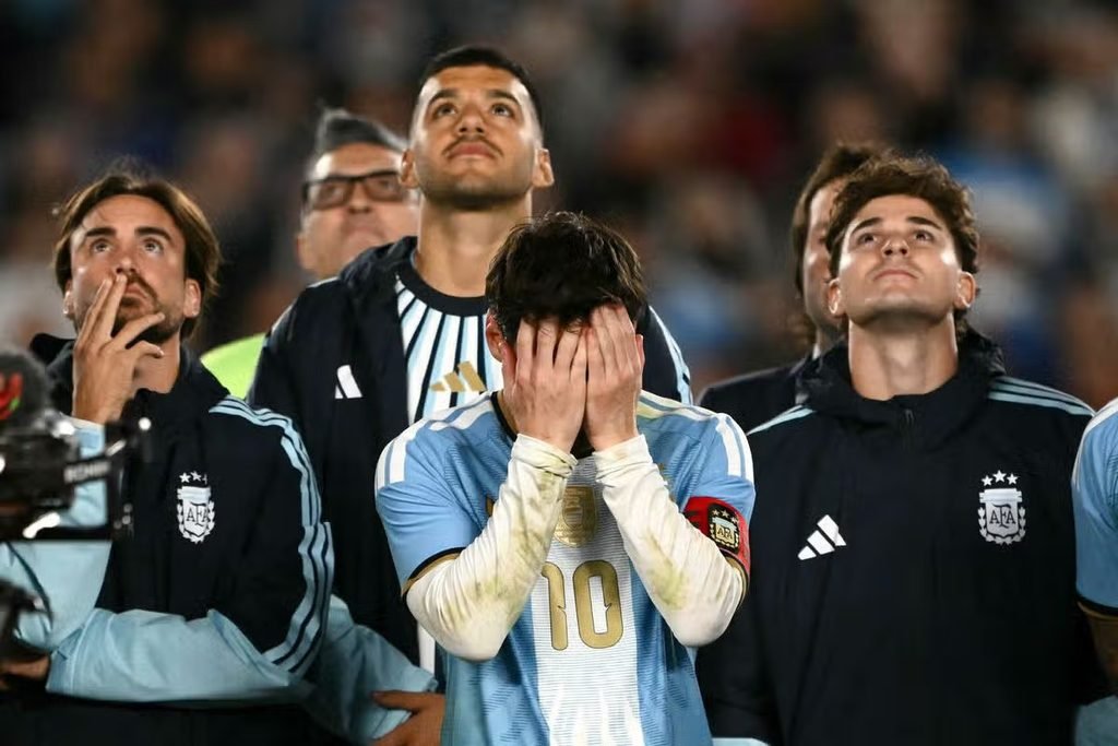 Messi was in tears as a tribute played at full time