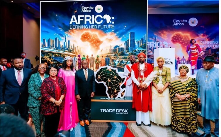Dignitaries and Participants after the programme