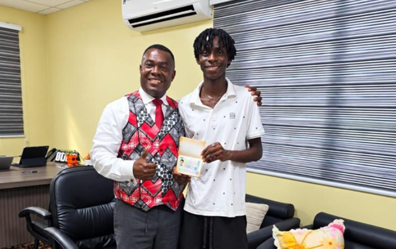 • Mr Afadzinu (left) with James Marfo