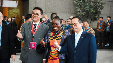 Dr Bimo Wijayanto, D-G, Taxes, Ministry of Finance, Indonesia, Ms Elsie Appau-Klu (middle) and Nurkholisoh Ibnu Aman, Vice Minister of Finance, Indonesia